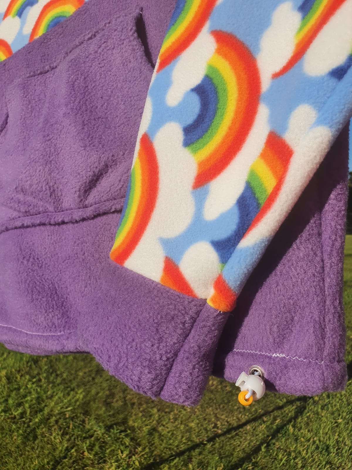 Rainbow and purple fleece (S)